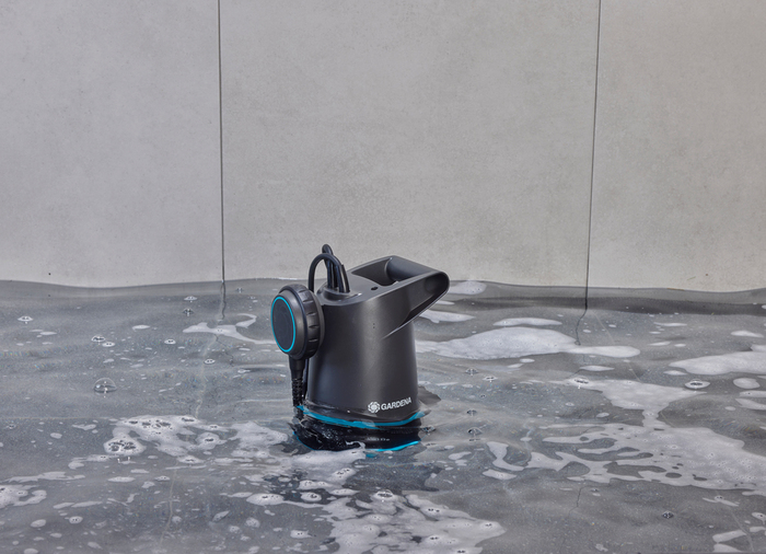 Gardena 2-i-1 dykpumpe 2000 Basic rent/urent vand 550 W
